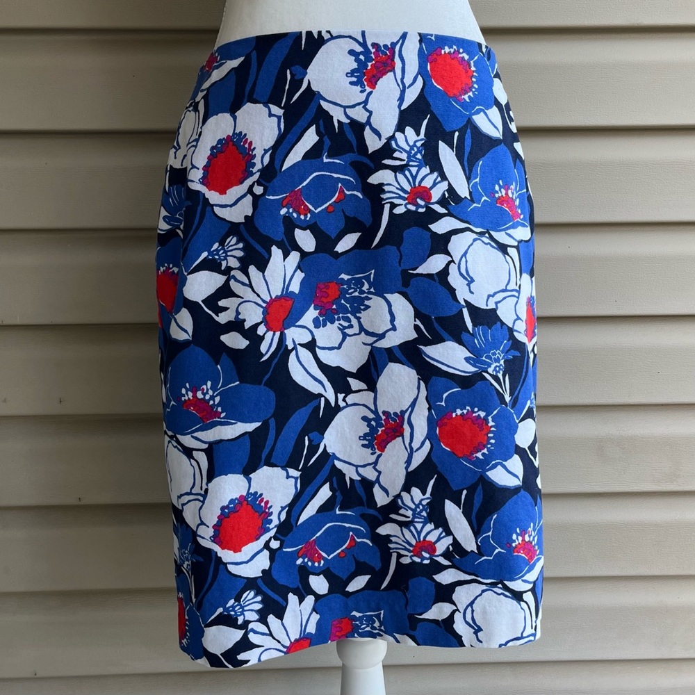 •Talbots• Canvas Floral Pattern Skirt - Size 8P